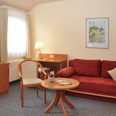 Simon Otel 3*